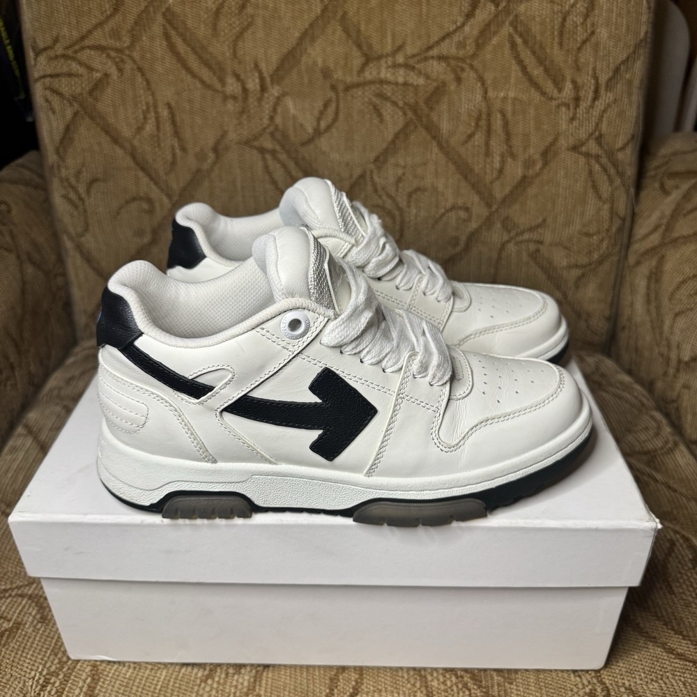 Women's Size 38 - Off-White Out of Office Beige Lightly Worn! Comes with box! - Picture 3 of 10